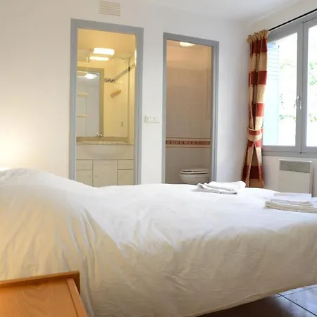 Les Olivier Pub, Brasserie Et B&B Bed and breakfast Mauléon-Barousse