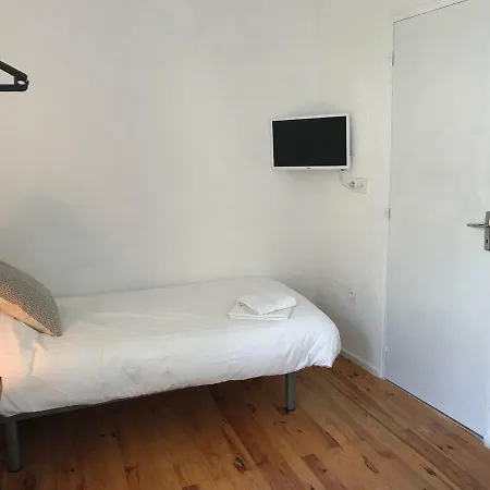 Les Olivier Pub, Brasserie Et B&B Mauléon-Barousse